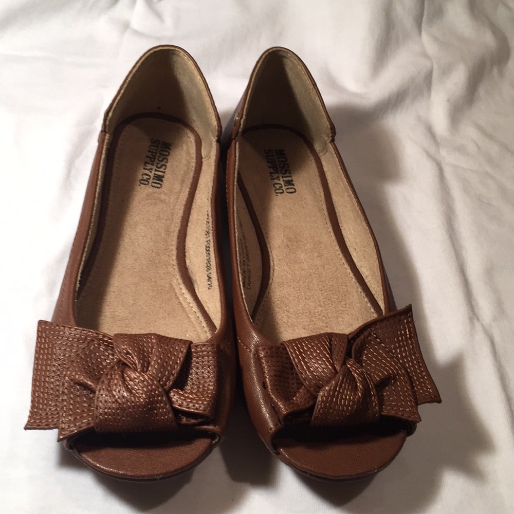 Mossimo Supply Co Flat Open Toe Shoe